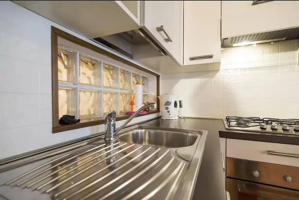 Amazing, Modern And Very Central Apartment In Bergamo Italy
